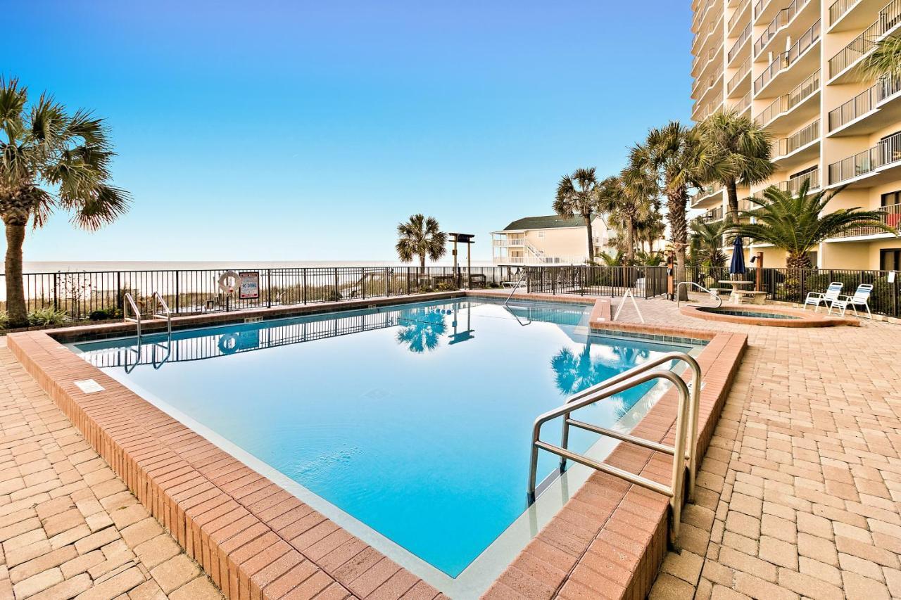 The Commodore Panama City Beach Room photo
